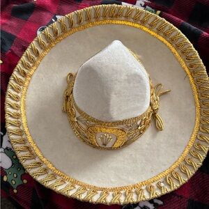 Gold and Cream Sombrero